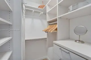 Propiedad en alquiler con 1 dormitorio y 1 baño en Miami Beach