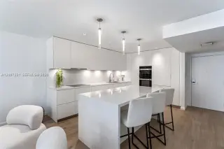 Propiedad en alquiler con 1 dormitorio y 1 baño en Miami Beach