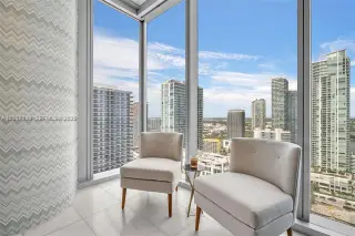 Propiedad en alquiler con 2 habitaciones y 2 baños en Miami