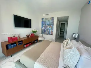 Propiedad en alquiler con 2 habitaciones y 2 baños en Miami