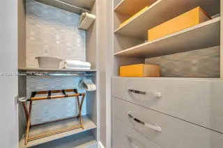 Propiedad en alquiler con 2 habitaciones y 2 baños en Miami