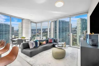 Propiedad en alquiler con 2 habitaciones y 2 baños en Miami