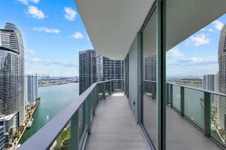 Propiedad en alquiler con 3 habitaciones y 3 baños en Miami