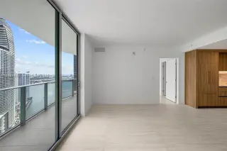 Propiedad en alquiler con 3 habitaciones y 3 baños en Miami