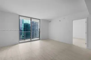 Propiedad en alquiler con 3 habitaciones y 3 baños en Miami