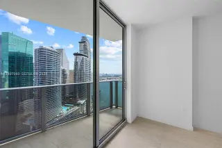 Propiedad en alquiler con 3 habitaciones y 3 baños en Miami