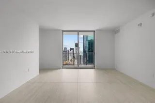 Propiedad en alquiler con 3 habitaciones y 3 baños en Miami