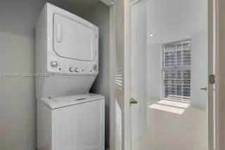 Propiedad en alquiler con 3 habitaciones y 3 baños en Miami