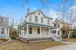 Propiedad en alquiler con 3 habitaciones y 2 baños en Savannah