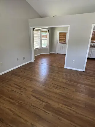 Propiedad en alquiler con 3 habitaciones y 2 baños en Burlington