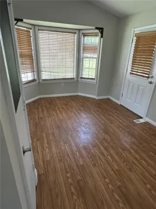 Propiedad en alquiler con 3 habitaciones y 2 baños en Burlington