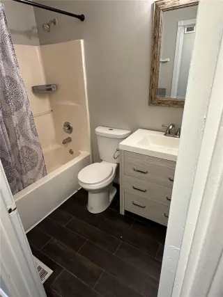 Propiedad en alquiler con 3 habitaciones y 2 baños en Burlington
