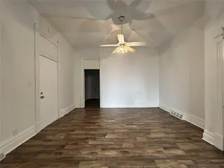 Propiedad en alquiler con 2 habitaciones y 1 baño en Toronto