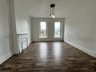 Propiedad en alquiler con 2 habitaciones y 1 baño en Toronto