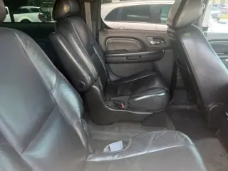2010 Cadillac Escalade ESV Premium