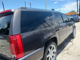 2010 Cadillac Escalade ESV Premium
