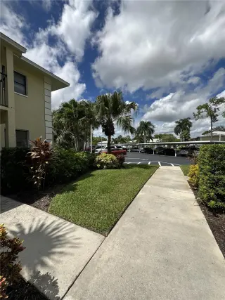 Propiedad en alquiler con 2 dormitorios y 2 baños en Bonita Springs
