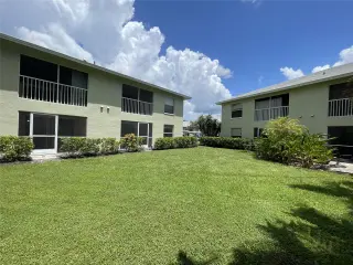 Propiedad en alquiler con 2 dormitorios y 2 baños en Bonita Springs