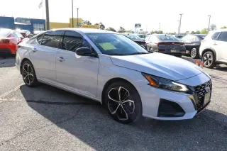 2025 Nissan Altima SR FWD