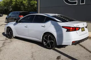 2025 Nissan Altima SR FWD