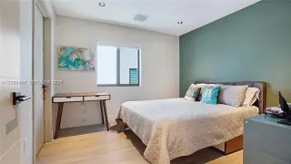 Propiedad en alquiler con 3 habitaciones y 2.5 baños en Miami