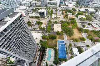 Propiedad en alquiler con 1 dormitorio y 1.5 baños en Miami