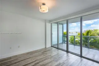 Propiedad en alquiler con 2 habitaciones y 2 baños en Miami Beach