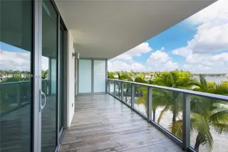 Propiedad en alquiler con 2 habitaciones y 2 baños en Miami Beach