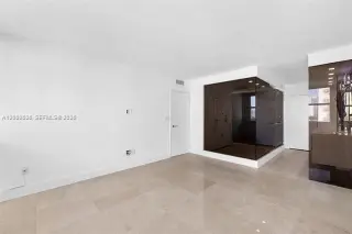 Propiedad en alquiler con 3 habitaciones y 2 baños en Miami