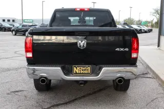2021 RAM 1500 Classic Tradesman 4x4 Crew Cab 5'7 Box