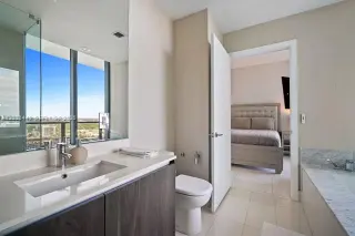 Propiedad en alquiler con 3 habitaciones y 3 baños en Miami