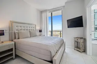 Propiedad en alquiler con 3 habitaciones y 3 baños en Miami
