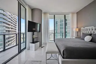 Propiedad en alquiler con 3 habitaciones y 3 baños en Miami