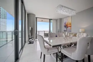 Propiedad en alquiler con 3 habitaciones y 3 baños en Miami