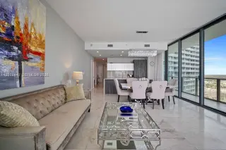 Propiedad en alquiler con 3 habitaciones y 3 baños en Miami