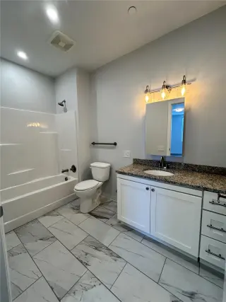 Propiedad en alquiler con 2 habitaciones y 2 baños en Weirton
