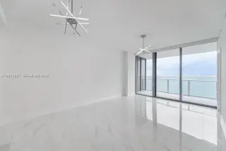 Propiedad en alquiler con 1 dormitorio y 2 baños en Miami