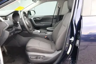 2024 Toyota RAV4 XLE FWD