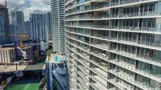 Propiedad en alquiler con 3 habitaciones y 3.5 baños en Miami