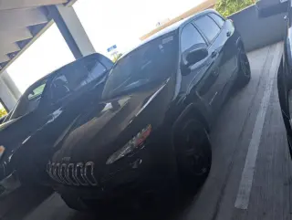 2015 Jeep Cherokee Sport