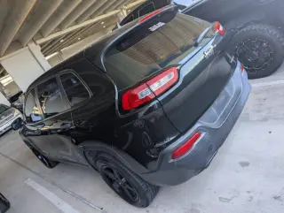 2015 Jeep Cherokee Sport