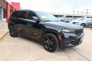 2023 Jeep Grand Cherokee Altitude 4x4