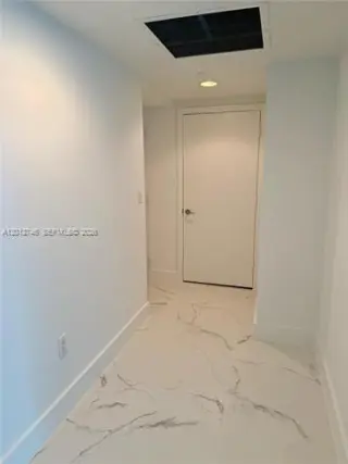 Propiedad en alquiler con 2 habitaciones y 2 baños en Miami