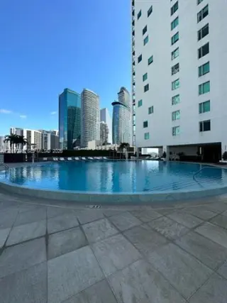 Propiedad en alquiler con 2 habitaciones y 2 baños en Miami