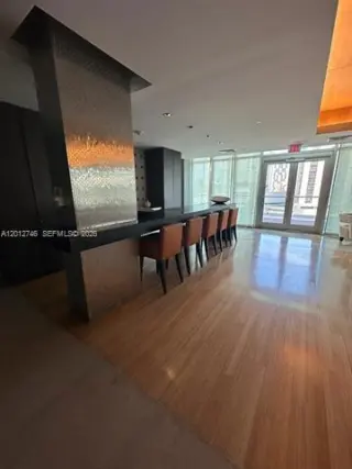 Propiedad en alquiler con 2 habitaciones y 2 baños en Miami