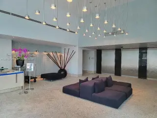 Propiedad en alquiler con 1 dormitorio y 1 baño en Miami Beach