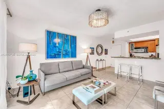 Propiedad en alquiler con 1 dormitorio y 1 baño en Miami Beach