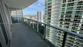 Propiedad en alquiler con 1 dormitorio y 2 baños en Miami