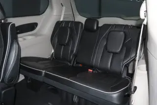 2023 Chrysler Pacifica Limited FWD