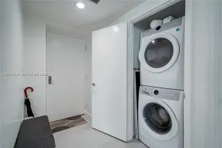 Propiedad en alquiler con 2 habitaciones y 2 baños en Miami